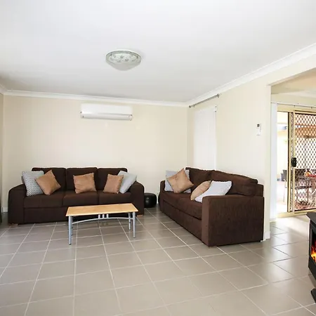 Kingfisher I Pet Friendly I 10 Min Walk To Beach Sanctuary Point Exterior photo